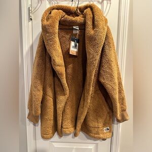 The North Face Size M/L Women’s, Sherpa shrug sweater